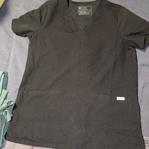 Figs scrub tops
